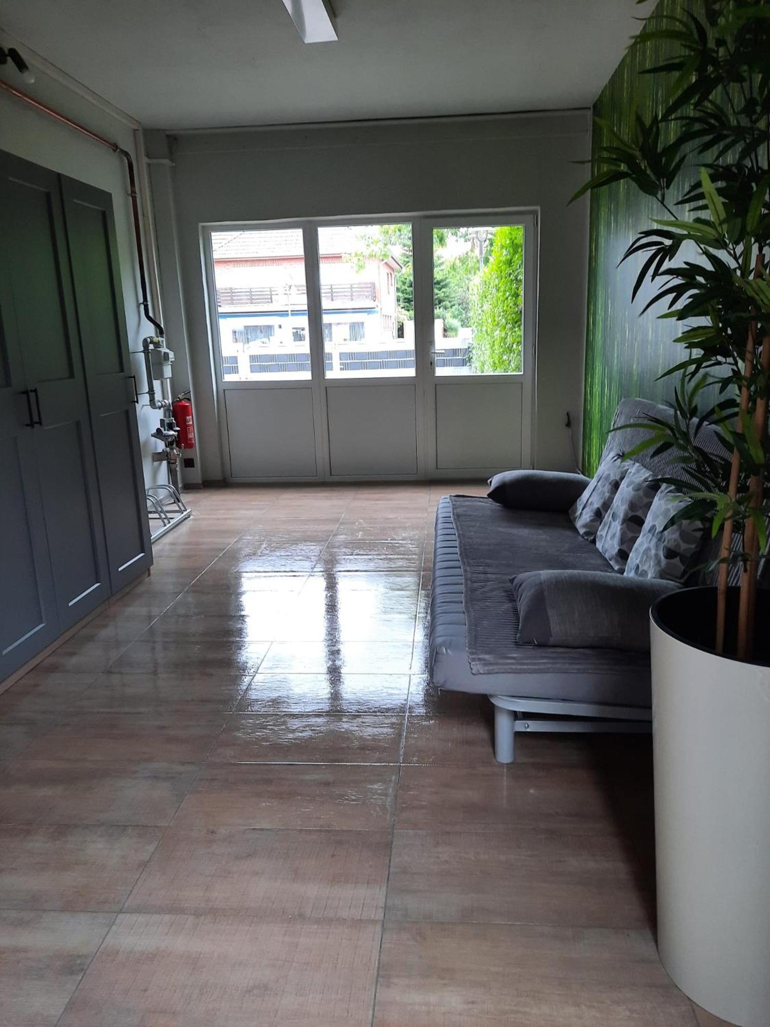 Ferienwohnung Mittelpunkt Schortens Exterior foto